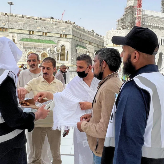 Donate Dates in Masjid al Nabwi – Feed Pilgrims in Madinah