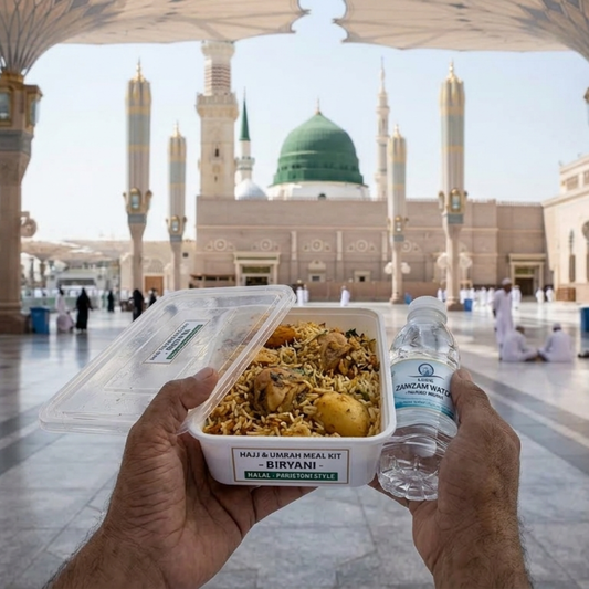 Gift Meal Boxes to Visitors in Masjid Al-Nabwi, Madinah